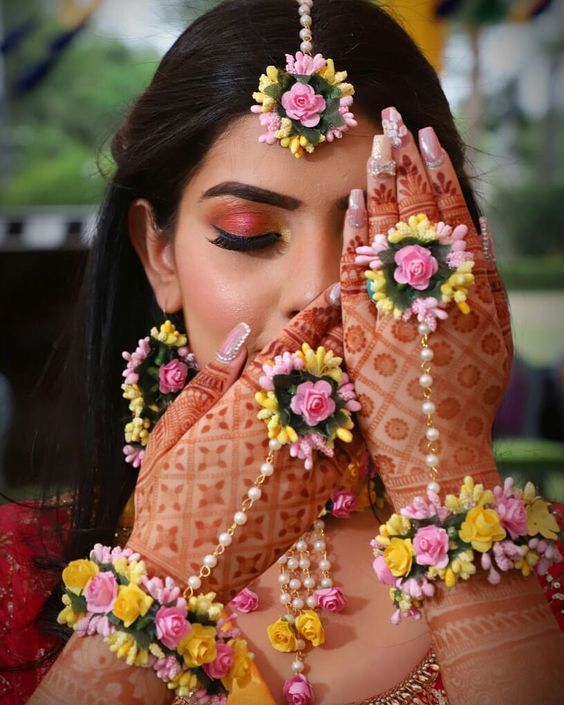 Flower Details for Your Indian Wedding - Sonal J. Shah Event